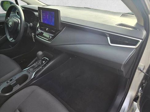 Used 2023 Toyota Corolla LE FWD image 19
