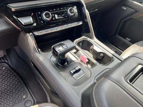 Used 2022 GMC Sierra 1500 AT4 w/ AT4 Premium Package AWD/4WD image 29