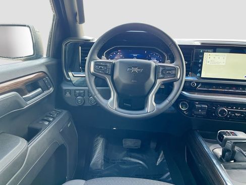 Used 2025 Chevrolet Silverado 1500 RST w/ Dark Appearance Package AWD/4WD image 23