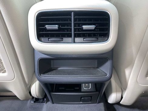 Used 2020 Mercedes-Benz GLE 350 4MATIC image 25