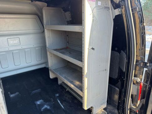 Used 2019 Nissan NV200 SV w/ Navigation Package image 19