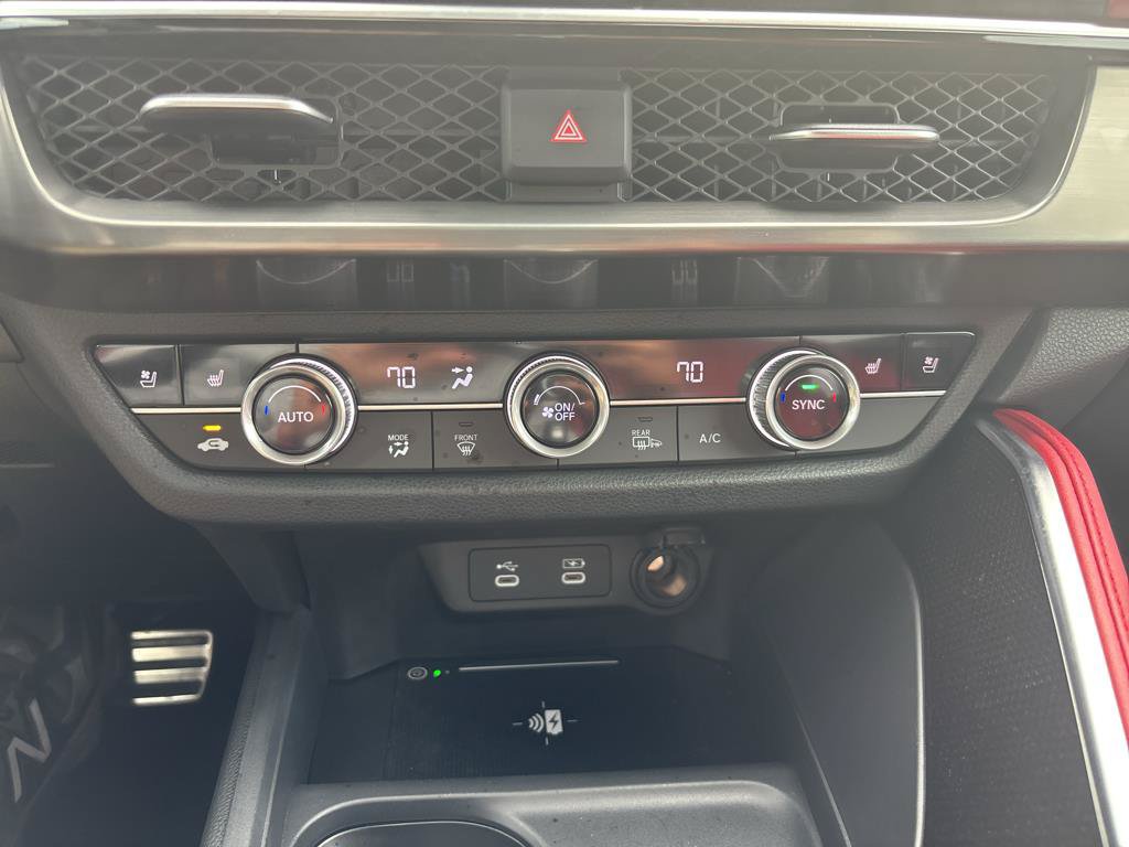 Certified 2025 Acura ADX A-Spec AWD/4WD image 17