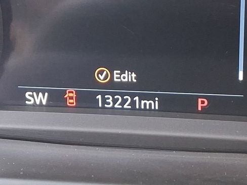 Used 2023 Chevrolet Silverado 2500 High Country image 25