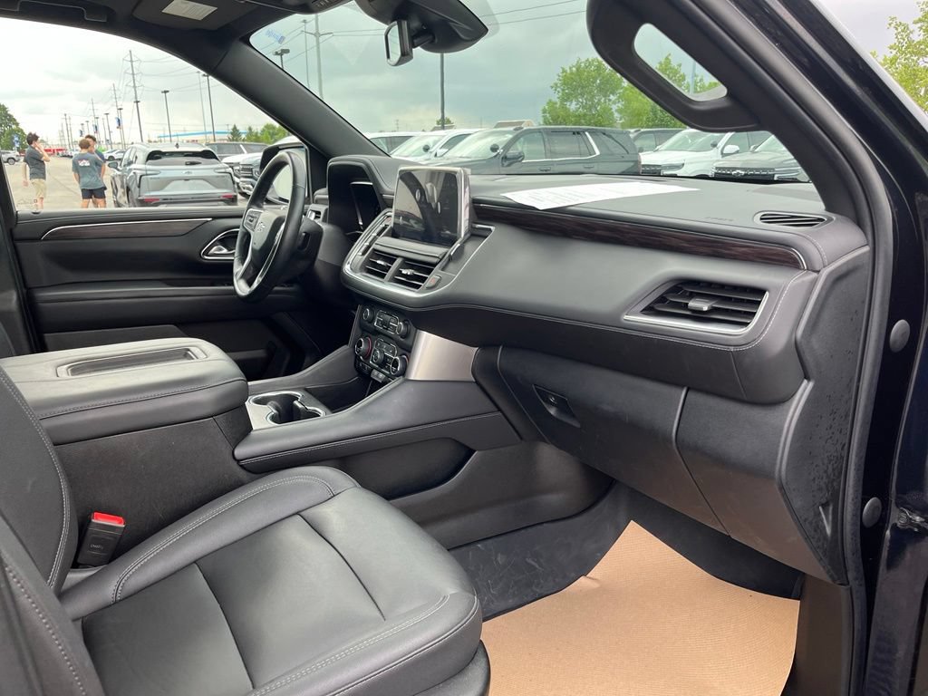 Certified 2023 Chevrolet Tahoe Z71 w/ Luxury Package AWD/4WD image 20