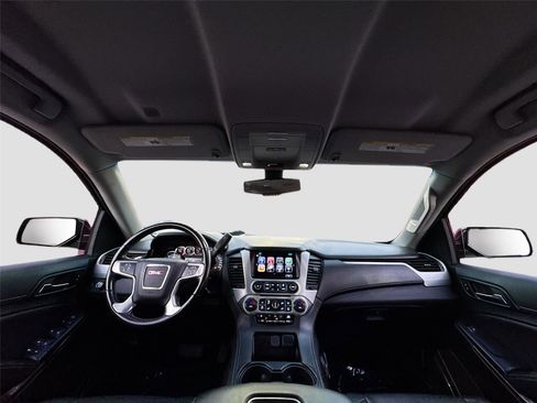 Used 2018 GMC Yukon XL SLE image 22