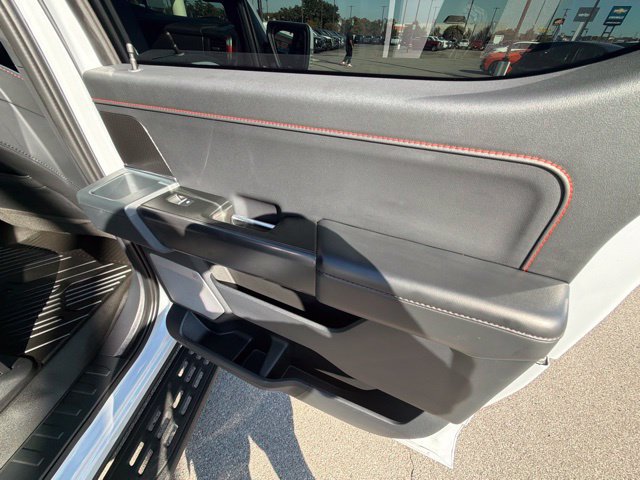 Used 2025 Ford F150 Raptor AWD/4WD image 49