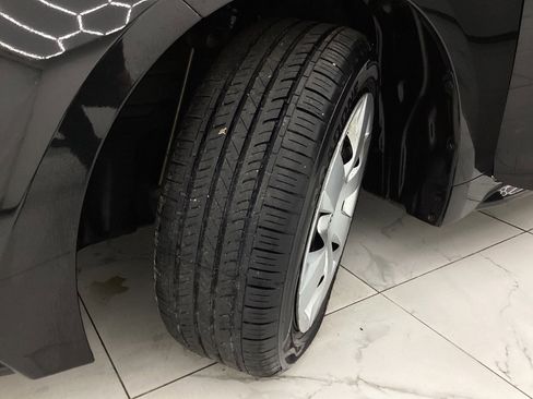 Used 2022 Toyota Corolla LE FWD image 42
