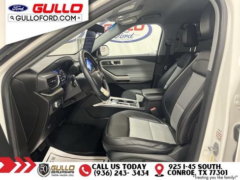Certified 2022 Ford Explorer XLT w/ Equipment Group 202A RWD image 28
