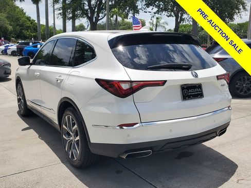 Certified 2023 Acura MDX FWD w/ Technology Package image 5