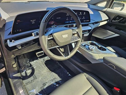 New 2026 Cadillac Optiq Sport 1 AWD/4WD image 19