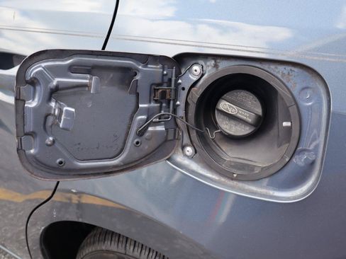 Used 2019 Toyota Corolla SE FWD image 13