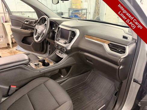 Used 2023 GMC Acadia SLE w/ Driver Convenience Package image 35