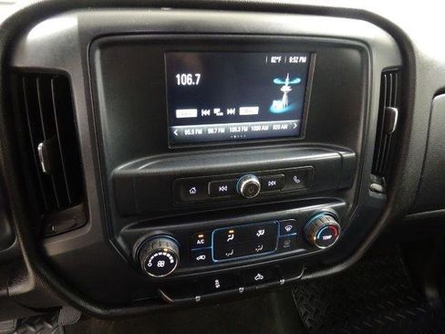Used 2018 Chevrolet Silverado 2500 W/T w/ WT Fleet Convenience Package RWD image 28