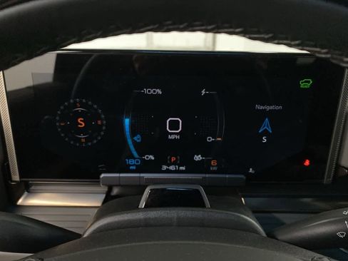 Used 2024 GMC Hummer EV 3X w/ LPO, Illumination Package image 27