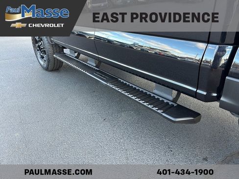 Used 2024 Ford F350 XLT w/ XLT Premium Package image 9