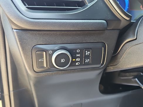 Used 2022 Ford Escape SEL w/ SEL Stealth AWD Package image 22