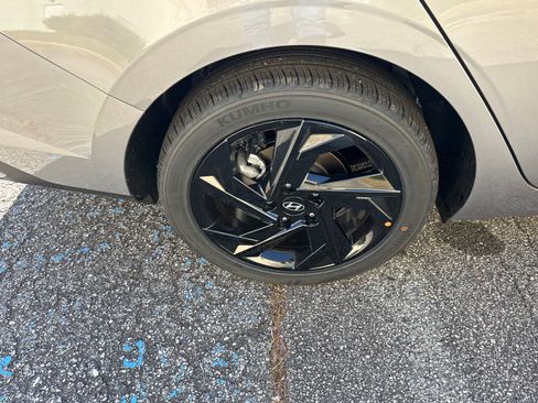 New 2026 Hyundai Elantra Sport image 17