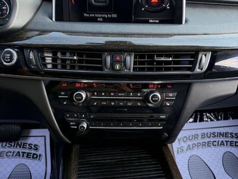 Used 2018 BMW X5 sDrive35i w/ Driving Assistance Package RWD image 17
