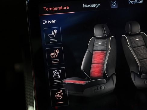 Used 2025 Cadillac Escalade V image 31