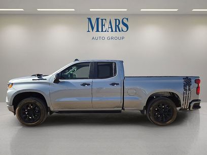 Used 2025 Chevrolet Silverado 1500 Custom