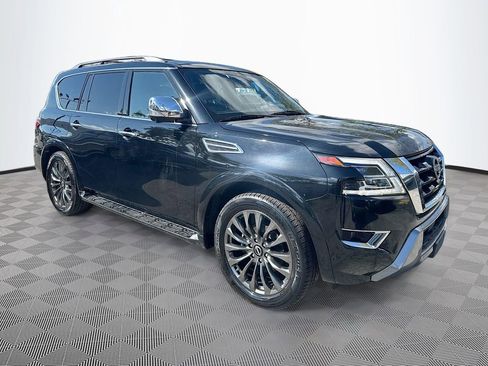 Used 2023 Nissan Armada Platinum w/ Captain's Chairs Package image 4