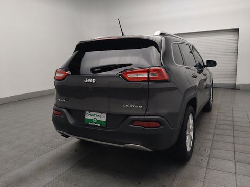 Used 2015 Jeep Cherokee Limited AWD/4WD image 9