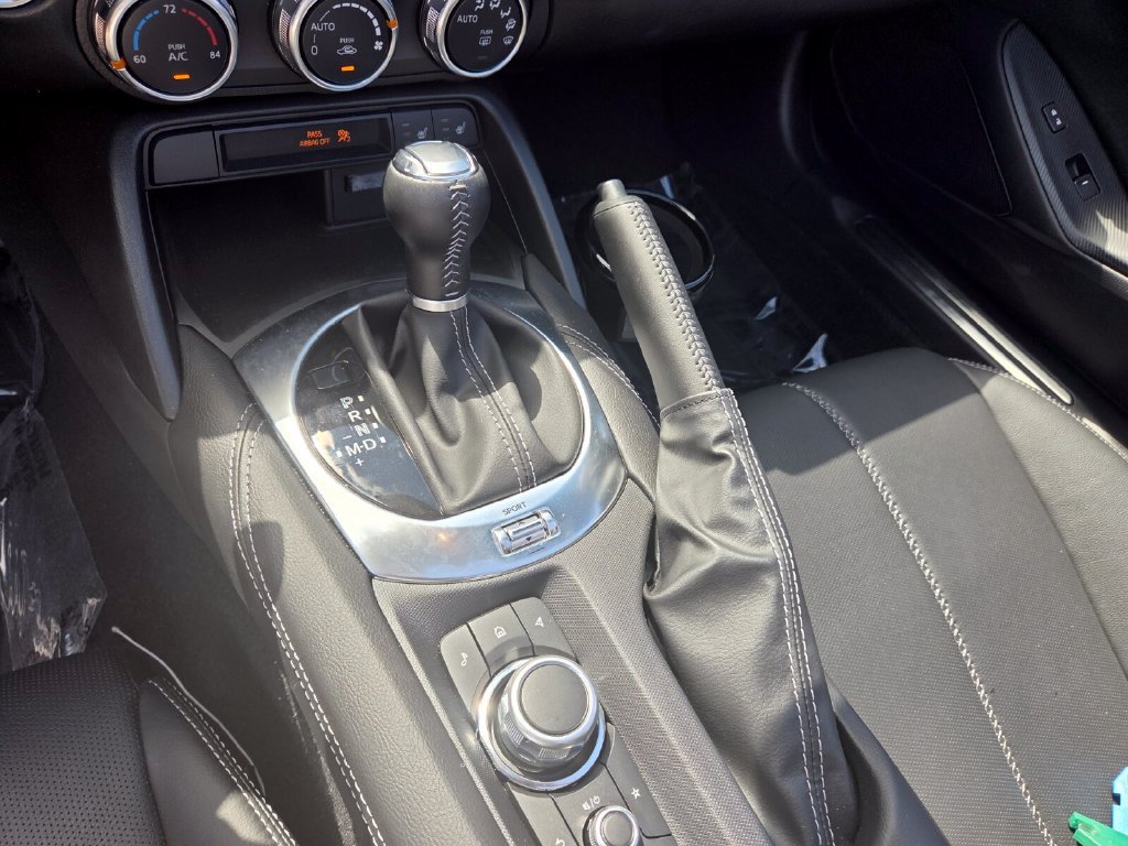Certified 2025 MAZDA MX-5 Miata Grand Touring RWD image 27
