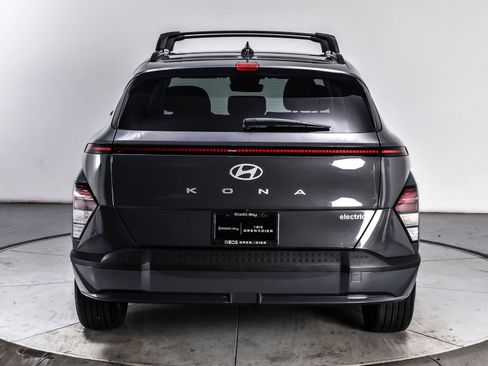 Used 2024 Hyundai Kona SEL FWD image 5