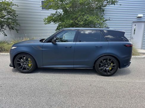 Certified 2025 Land Rover Range Rover Sport SV Edition Two AWD/4WD image 2