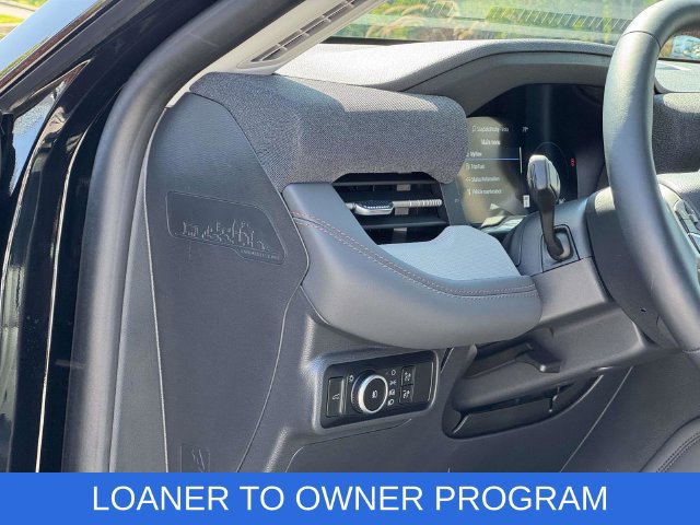 Used 2026 Ford Explorer Active w/ Active Comfort Package AWD/4WD image 30