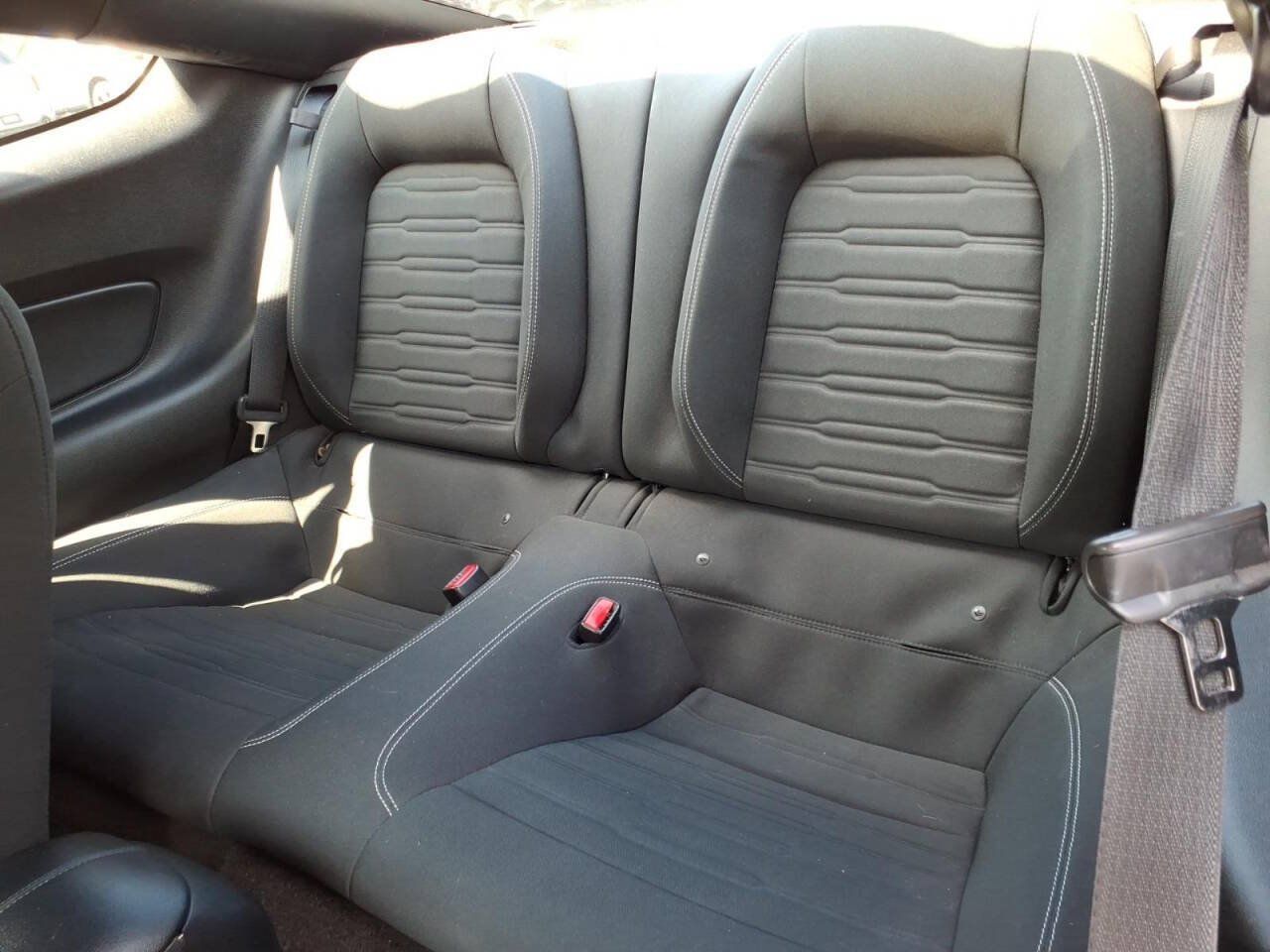 Used 2015 Ford Mustang Coupe w/ Enhanced Security Package RWD image 5