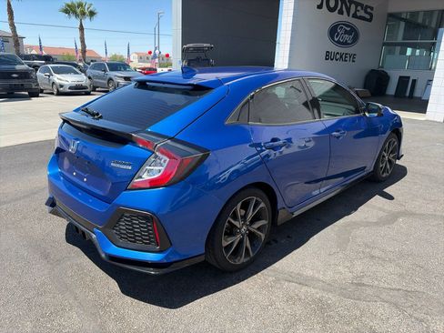 Used 2018 Honda Civic Sport Touring image 6
