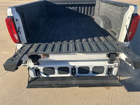 Used 2020 GMC Sierra 3500 SLT w/ SLT Premium Plus Package image 33