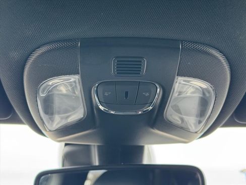 Used 2023 Jeep Compass Limited image 20