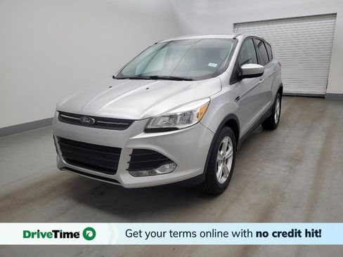 Used 2015 Ford Escape SE image 1