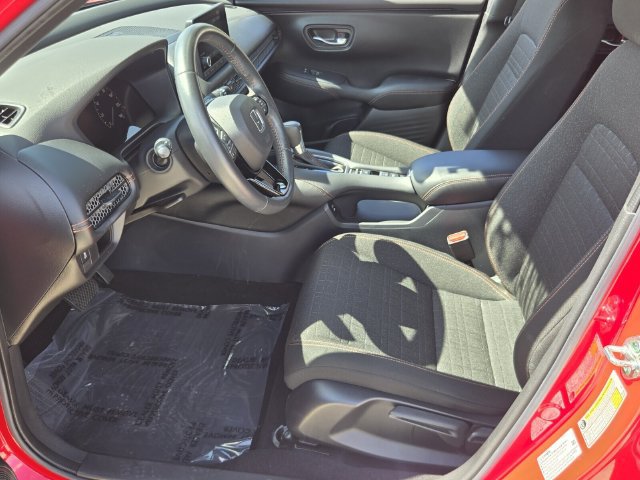 Used 2024 Honda HR-V Sport image 10