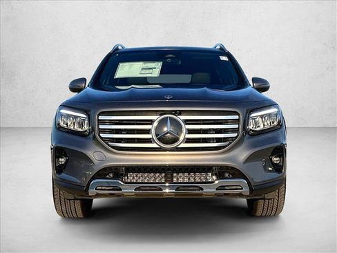 Used 2026 Mercedes-Benz GLB 250 4MATIC image 16