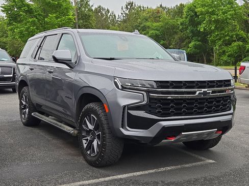 Used 2021 Chevrolet Tahoe Z71 w/ Rear Media and Nav Package AWD/4WD image 4