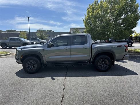 Certified 2025 Nissan Frontier PRO-4X w/ Pro Convenience Package image 5