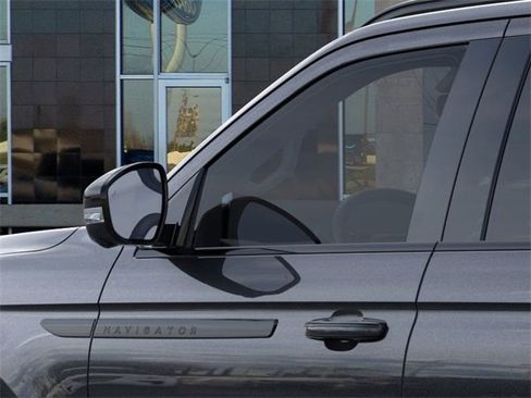 New 2025 Lincoln Navigator Reserve w/ Jet Appearance Package image 20