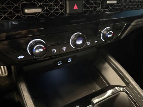 Used 2023 Honda Accord Sport image 15