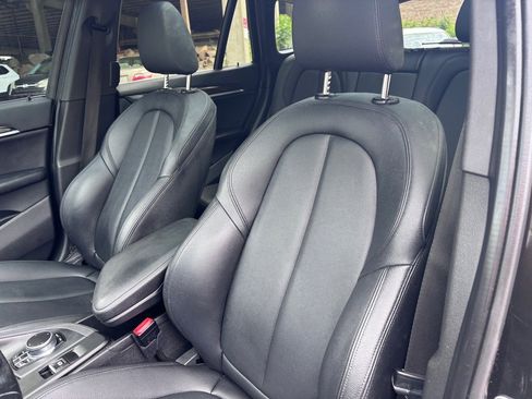 Used 2017 BMW X1 sDrive28i FWD image 7