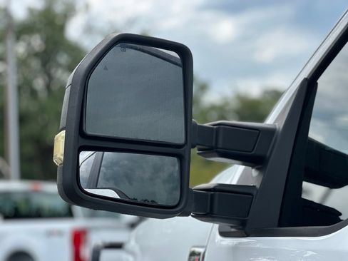 Used 2017 Ford F250 XL w/ STX Appearance Package AWD/4WD image 15