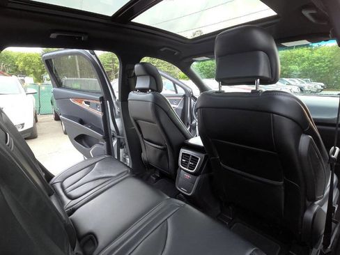 Used 2016 Lincoln MKX Select w/ Select Plus Package AWD/4WD image 43
