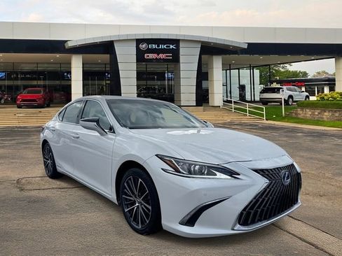 Used 2022 Lexus ES 300h w/ Premium Package image 1