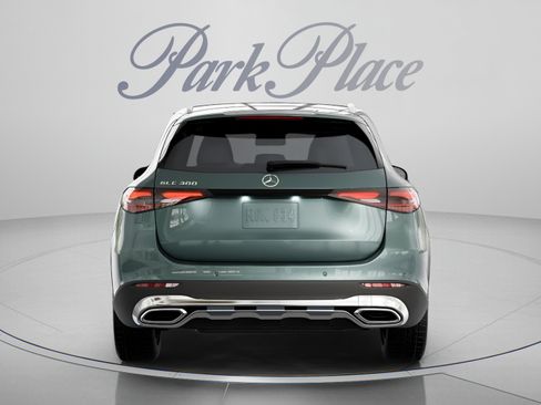 Certified 2026 Mercedes-Benz GLC 300 image 17