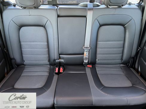 Used 2021 GMC Canyon AT4 image 17