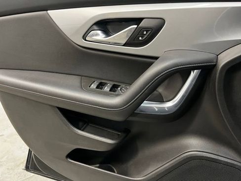 Used 2020 Chevrolet Blazer LT w/ Midnight/Sport Edition image 14