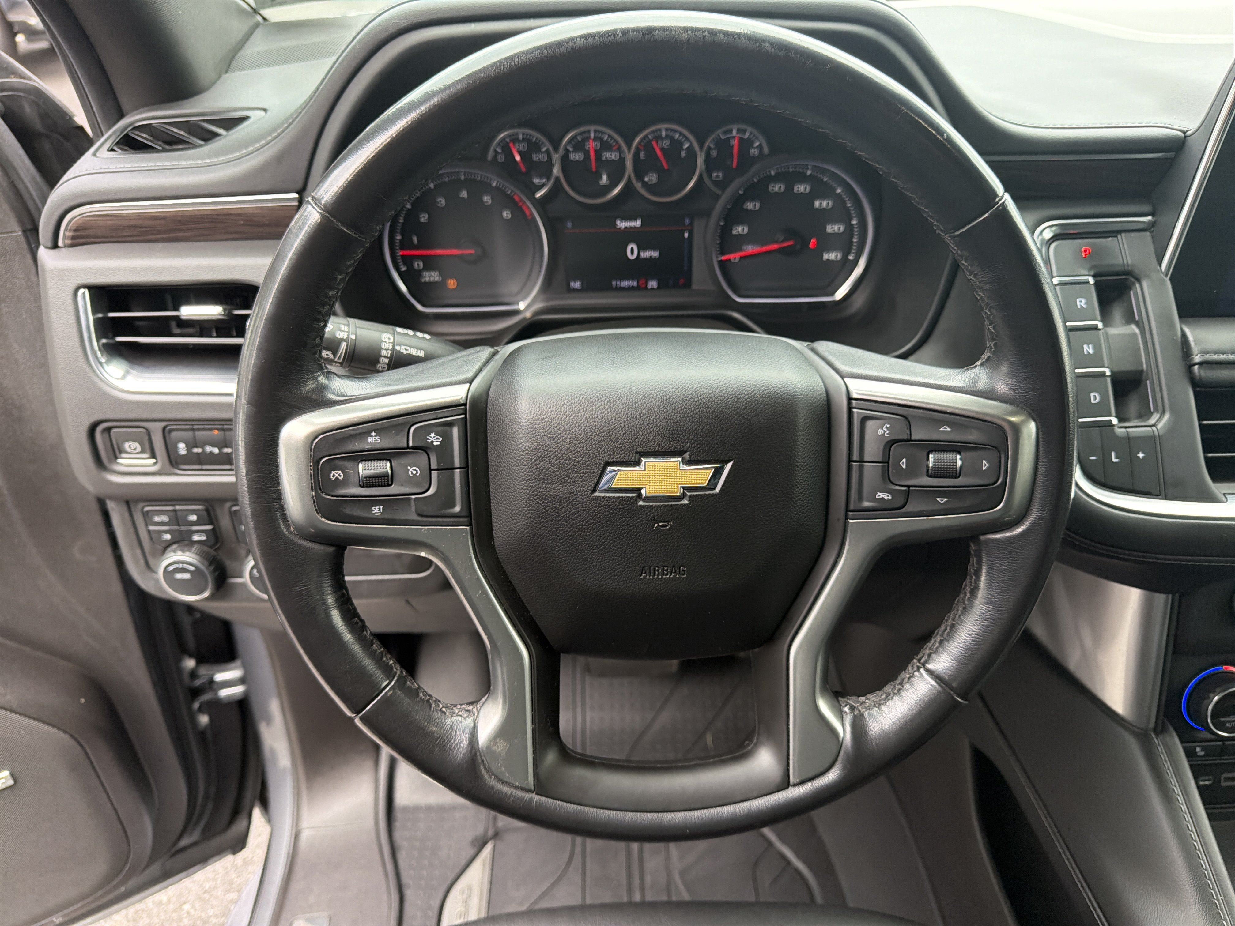 Used 2021 Chevrolet Suburban LT AWD/4WD image 18