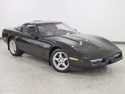 Used 1990 Chevrolet Corvette ZR-1 image 9